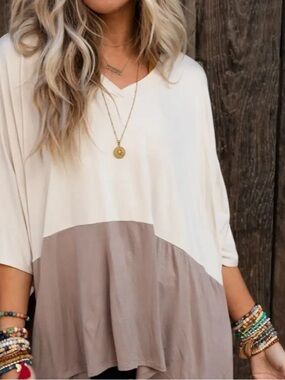 Three bird nest flowy nest tunic. XL